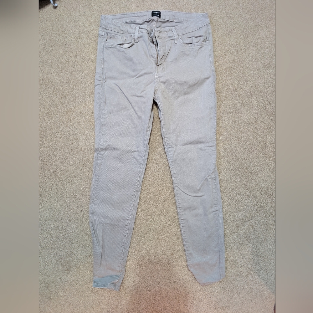 Just Black Men's Soft Gray Khakis